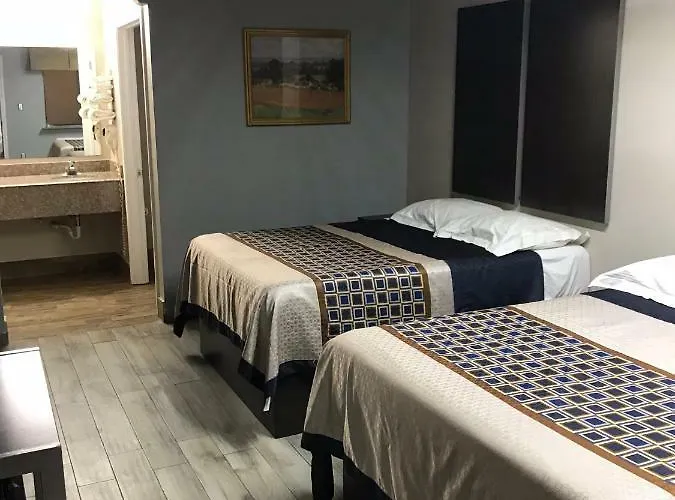 Southtown S.A. Inn